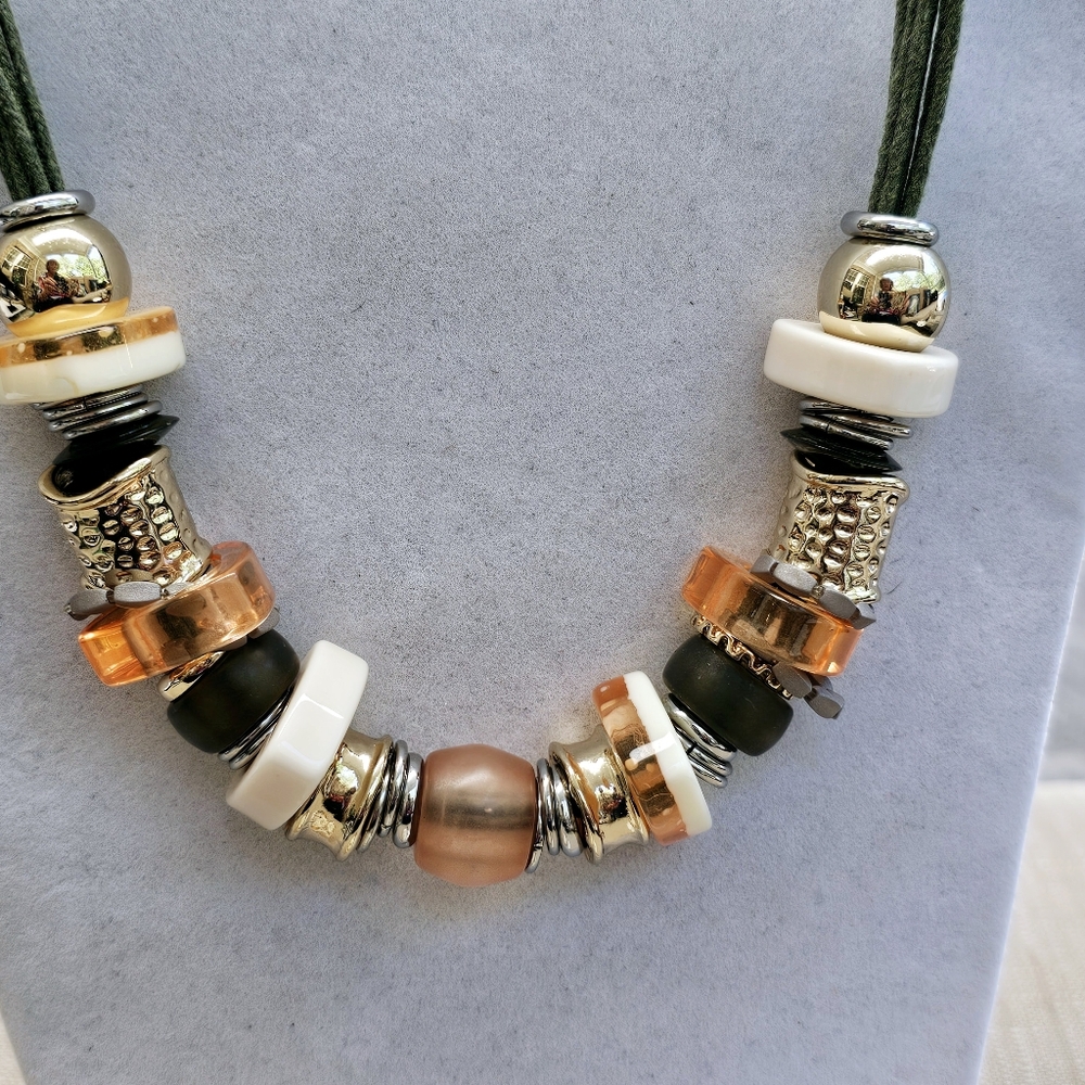SET!  Chico's Chunky Mixed Bead Necklace with Gemstone Stretchy Bracelet  SET! - Picture 15 of 16